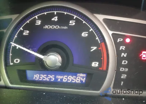 2008 Honda Civic Lx z USA, uszkodzony, nr VIN 2HGFA16528H330683